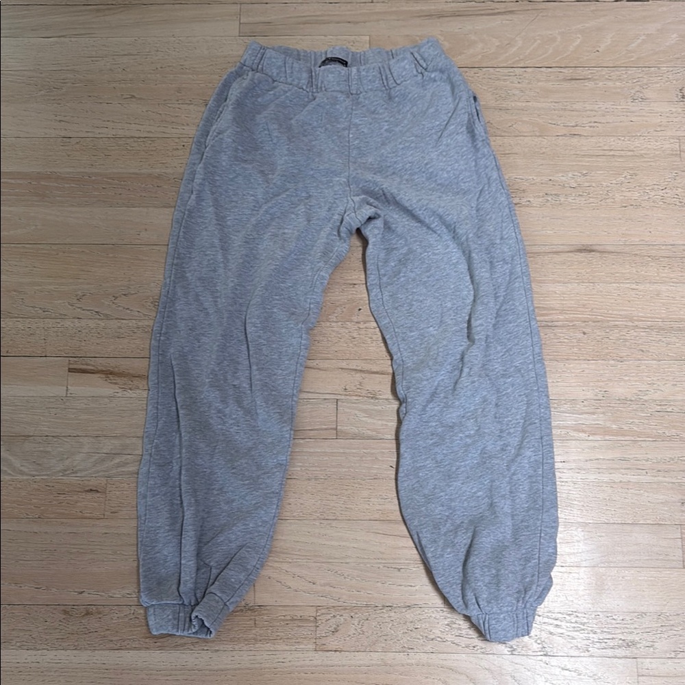 Brandy Melville Gray Sweatpants Relaxed Fit Cotton Blend